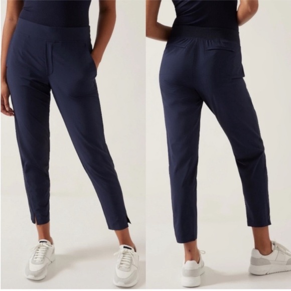 Athleta Pants - Athleta Brooklyn Ankle Pant in Navy Blue Women’s Size 10